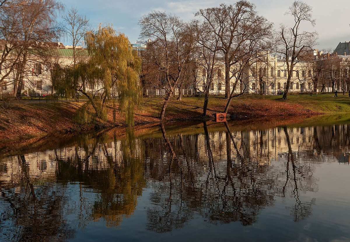 Городские отражения...