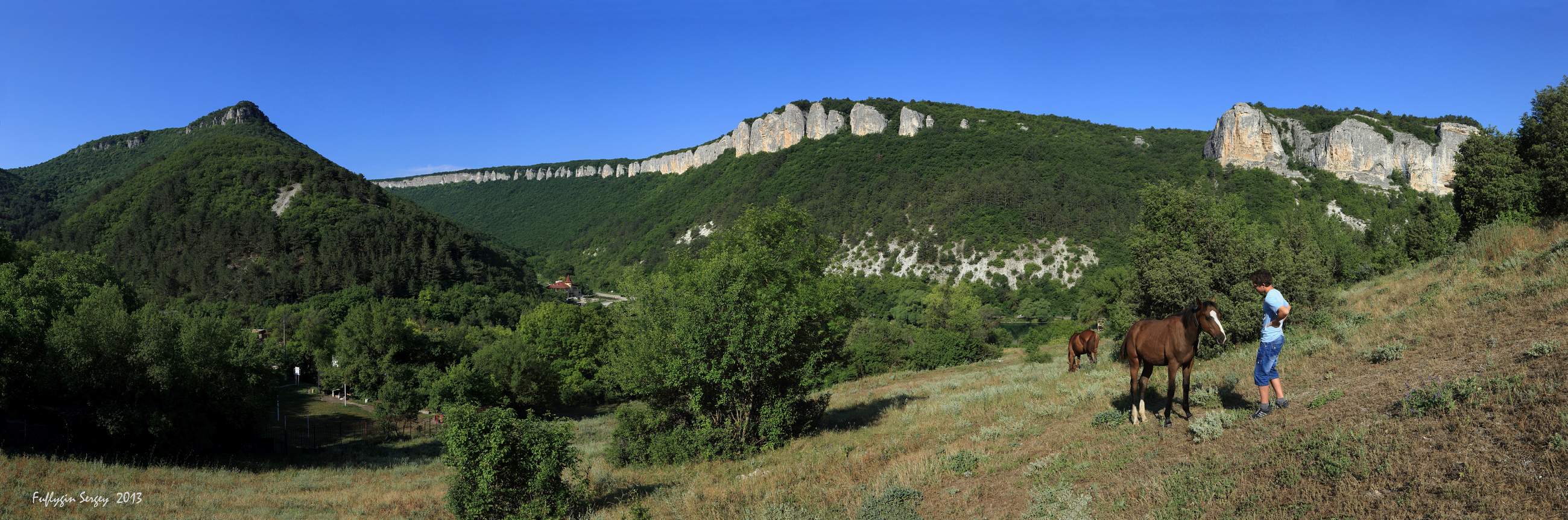 Утро в предгорьях Крыма