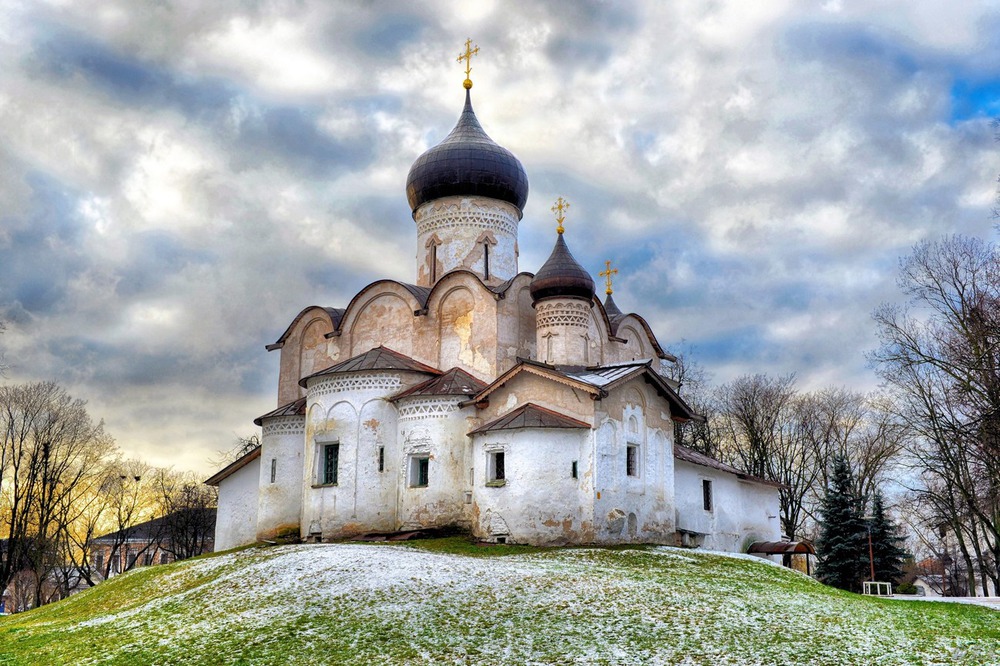 Псков, Церковь Василия на Горке