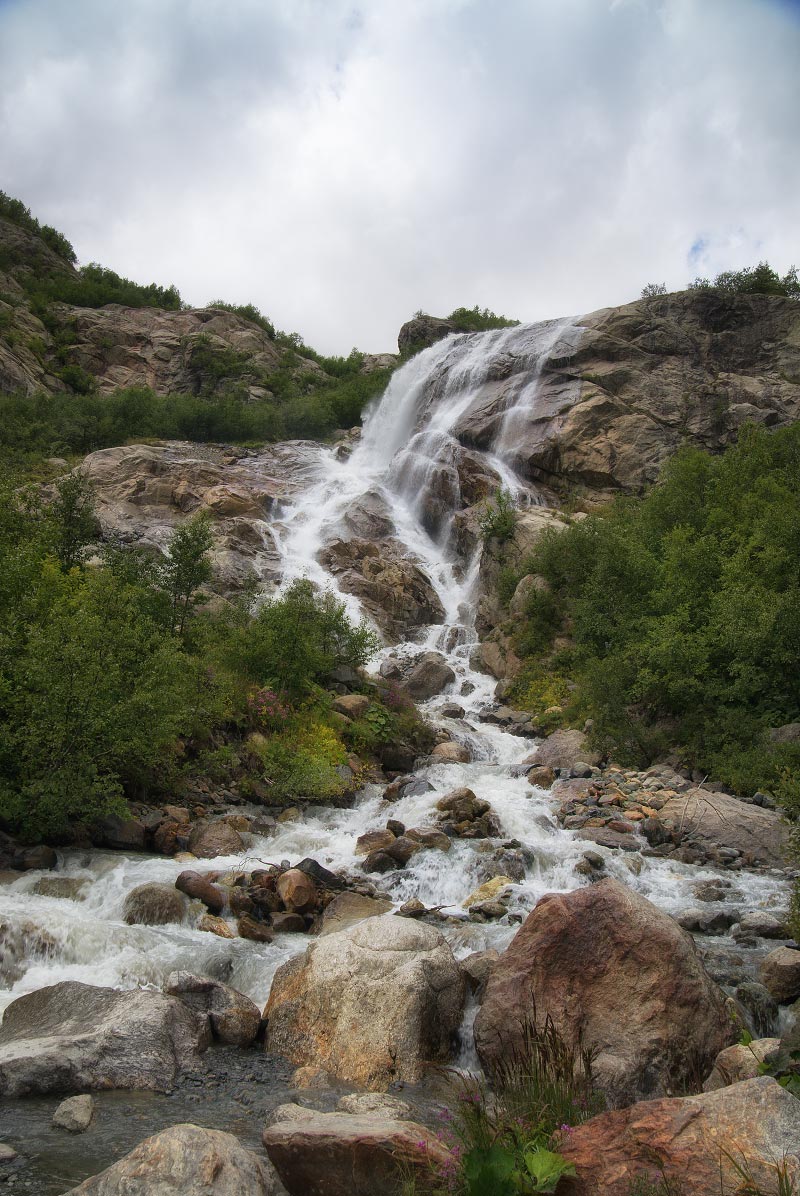 Водопад Алибек