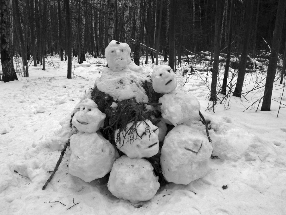 Памятник безвременно ушедшей зиме