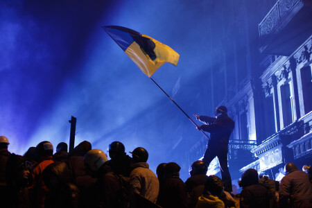 Ночь на баррикадах