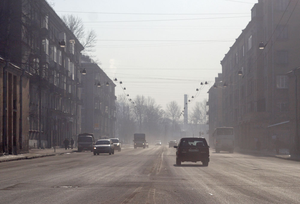 Весеннее солнце в городе