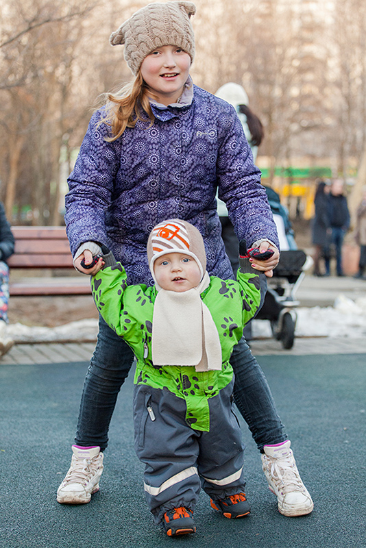 Весна и первые шаги