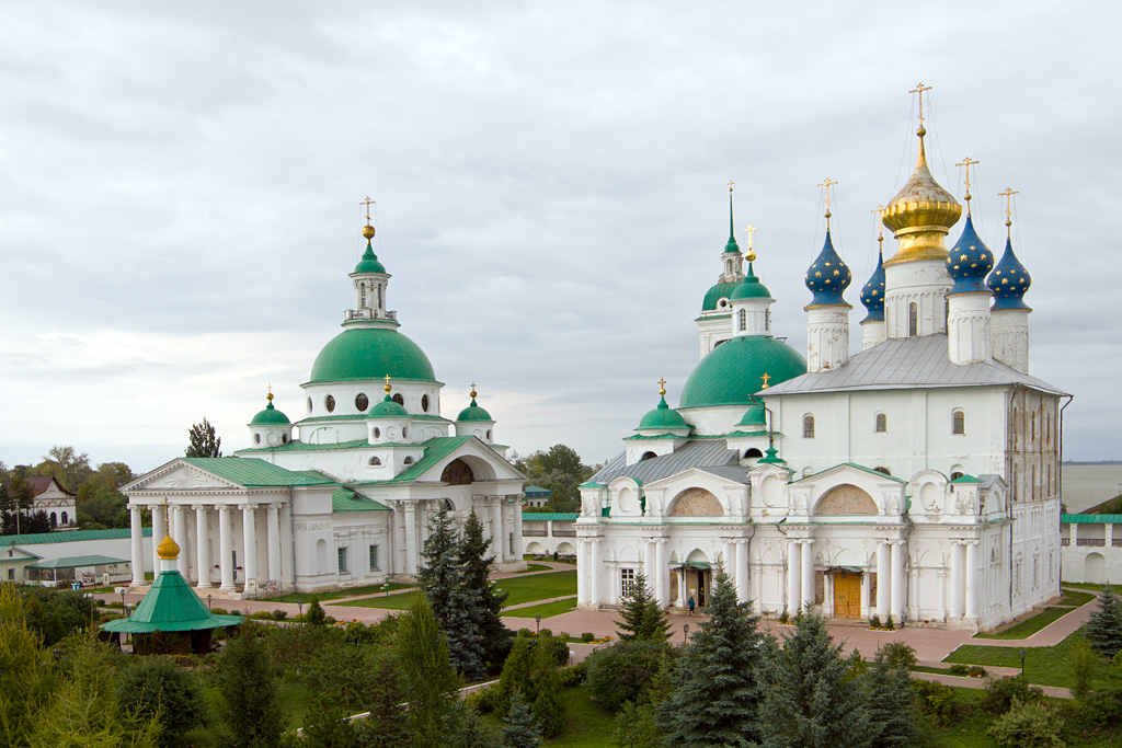 В Спасо-Яковлевском монастыре