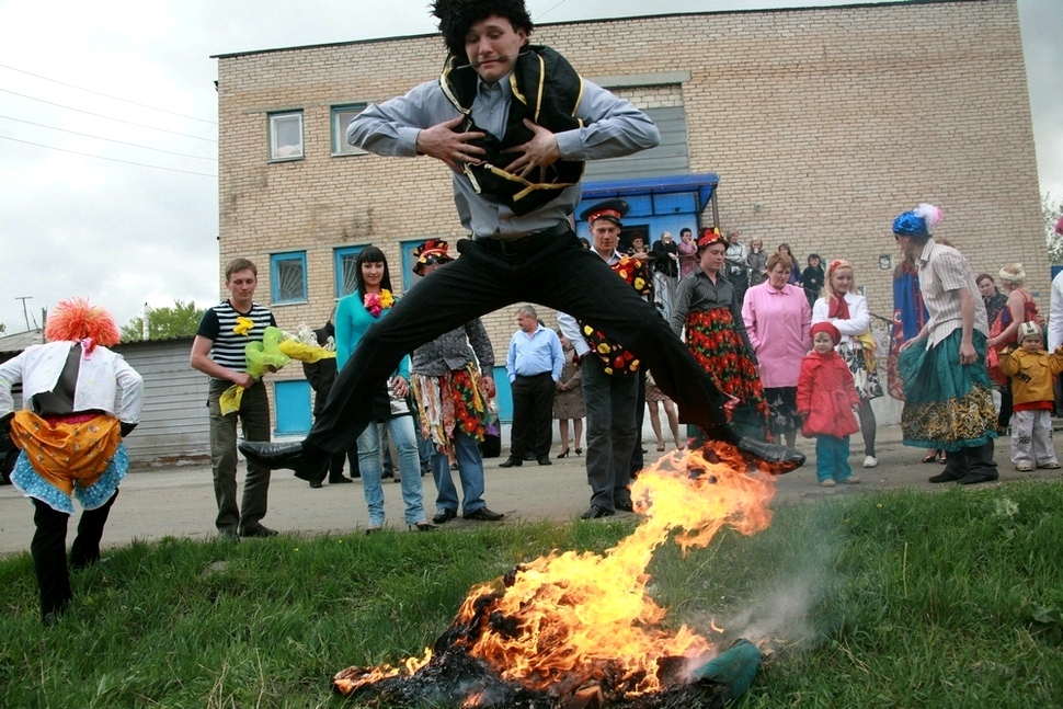 Майские свадьбы