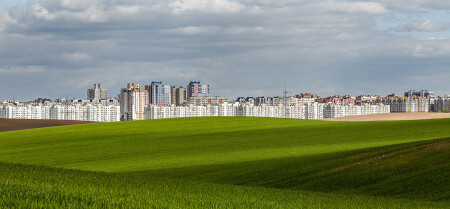город