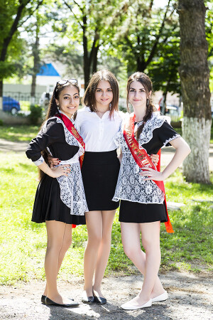 Выпускницы