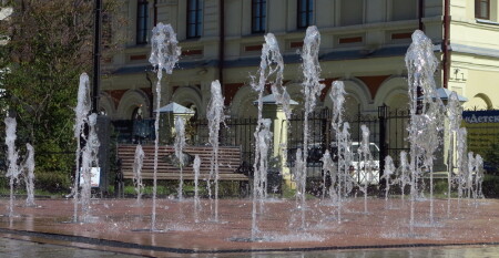 &amp;quot;Фонтана застывшие струи&amp;quot; или &amp;quot;На светском ба
