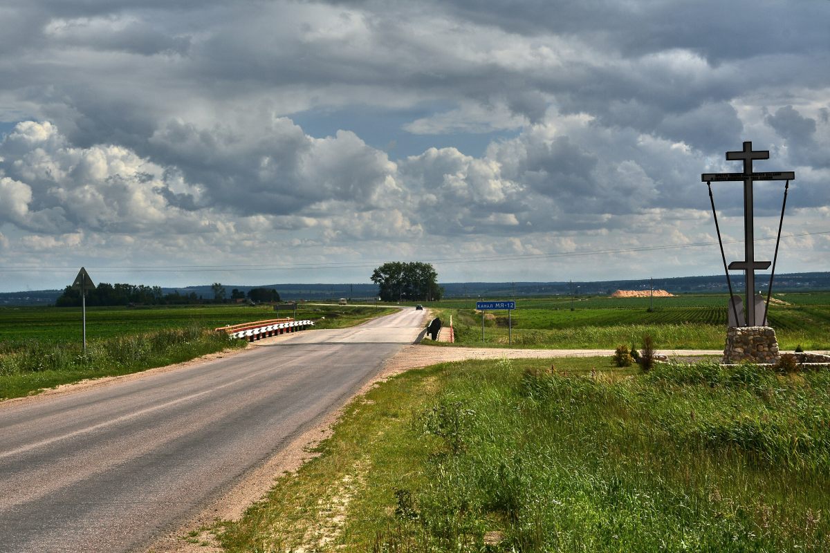 широка и привольна...