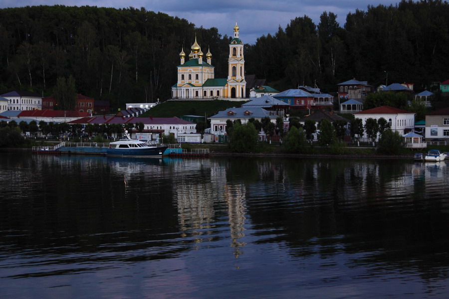 Плес в 22:11 22.07.2014г.