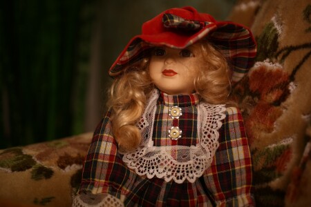 Кукла с замка &amp;quot;Ночной призрак&amp;quot;