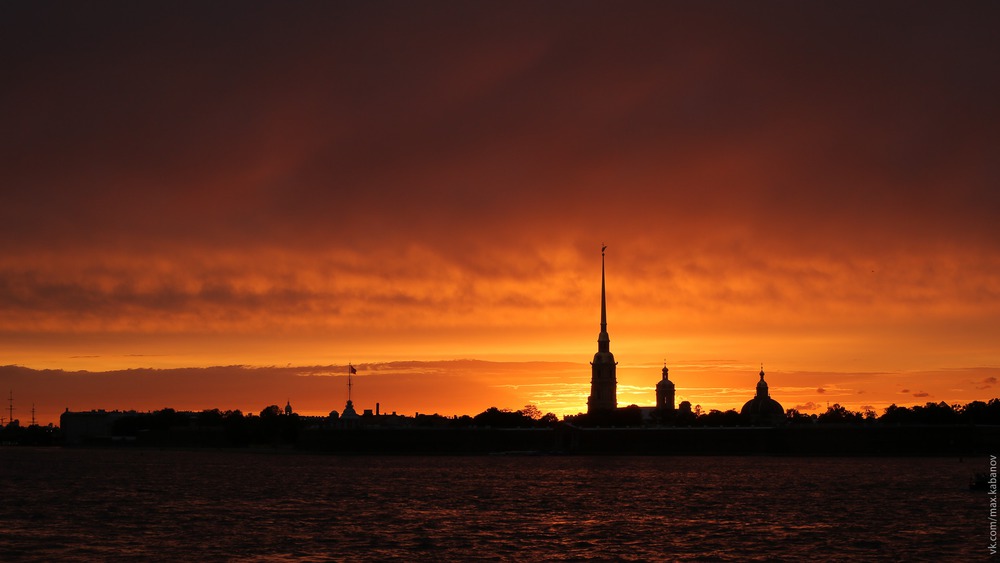 Петропавловка в огне