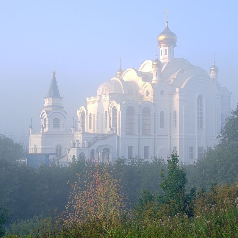 Храм на рассвете