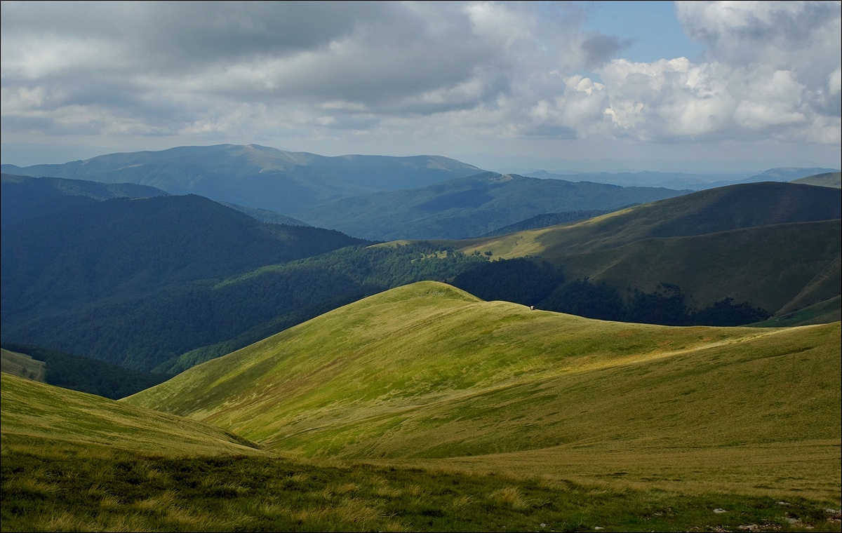 Вид с хребта Апшинец