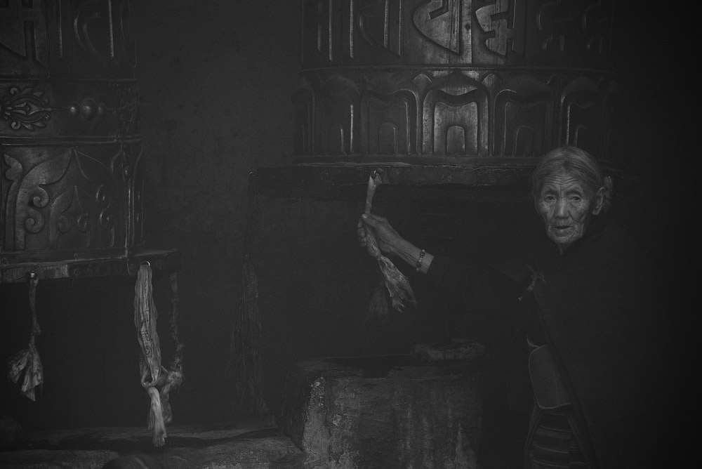 The old tibetan woman.