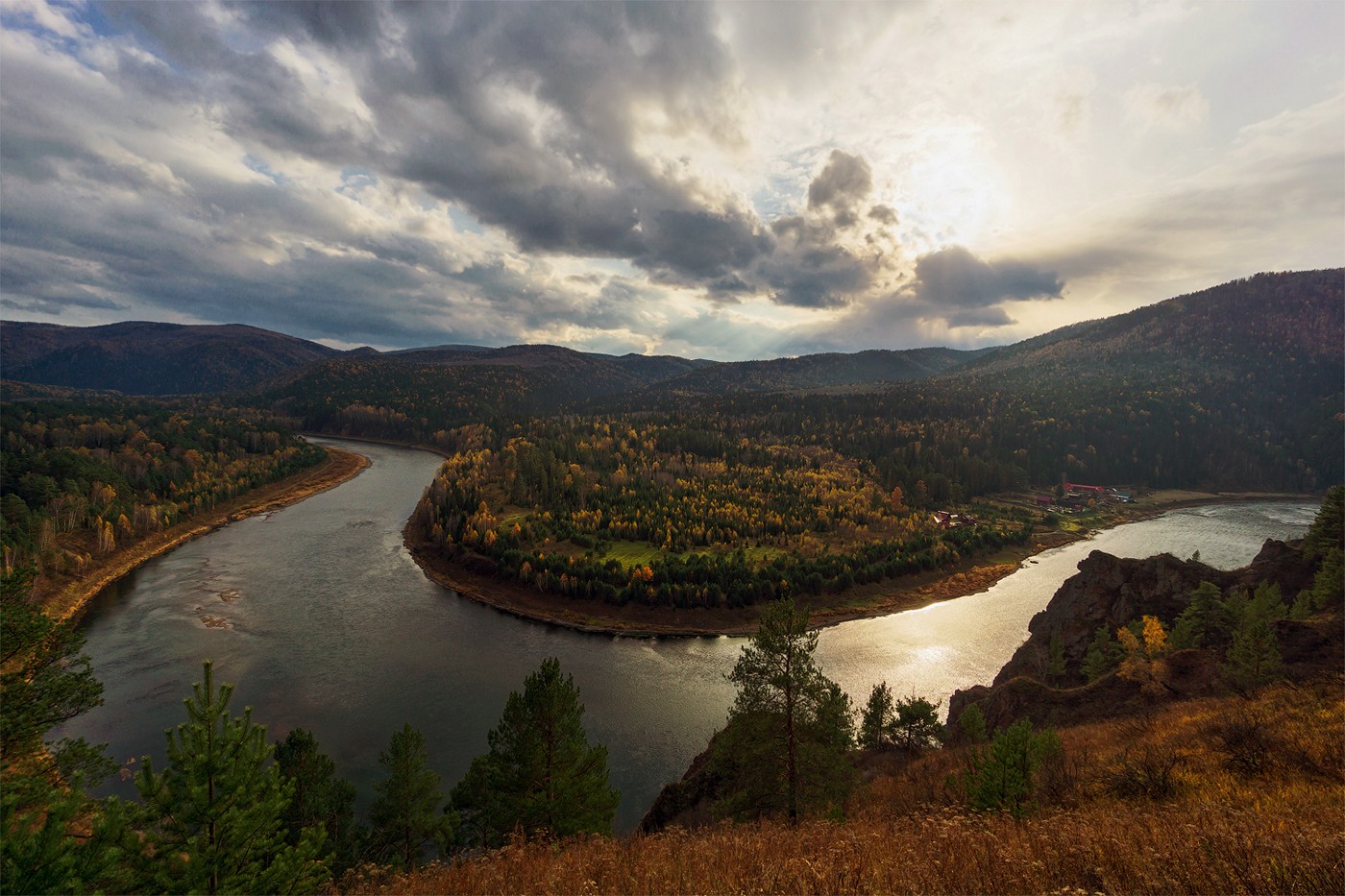 Осенняя излучина