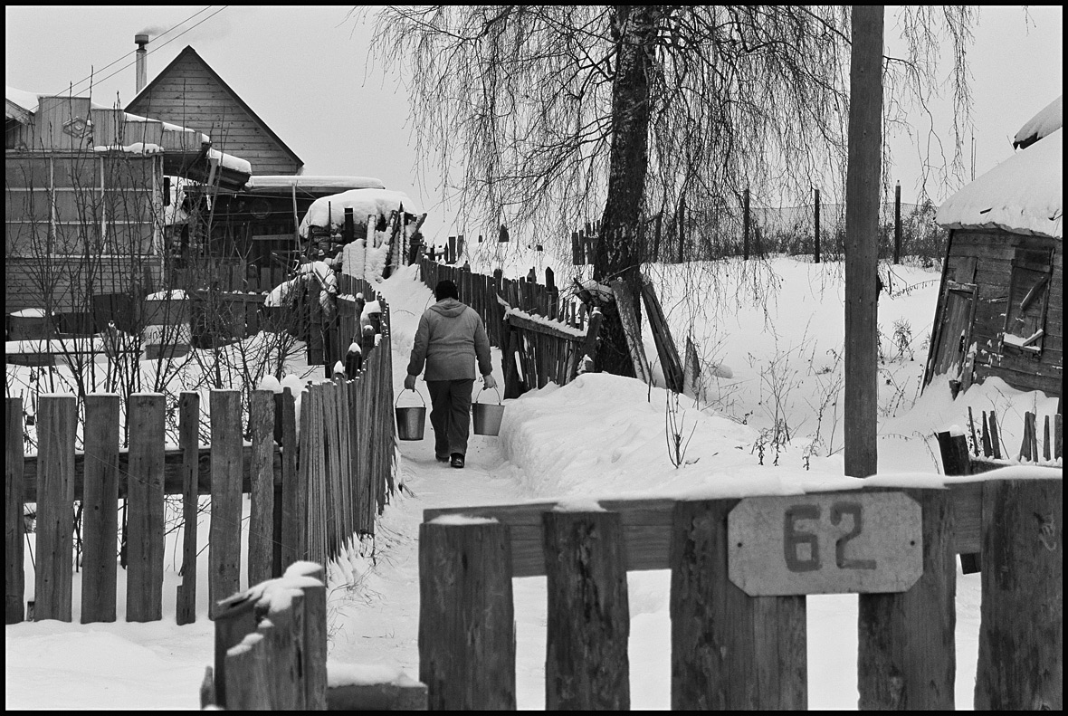 Живем по-старинке