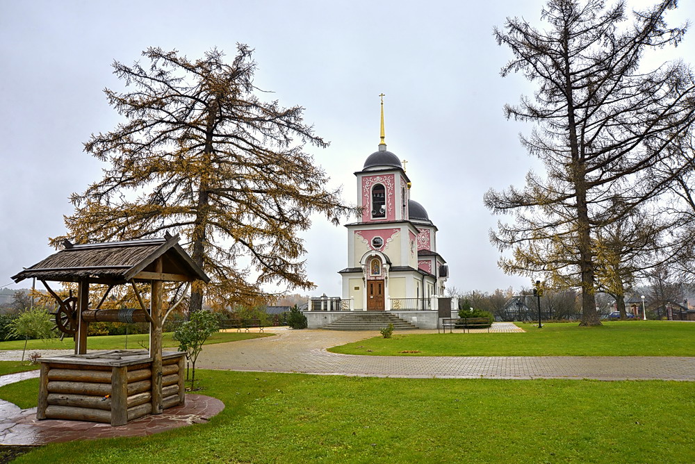 Церковь в Дарьино