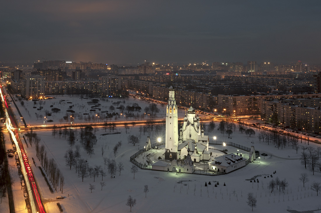 Зимний вечер в Веселом поселке.