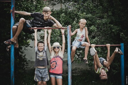 Двоюродные :)