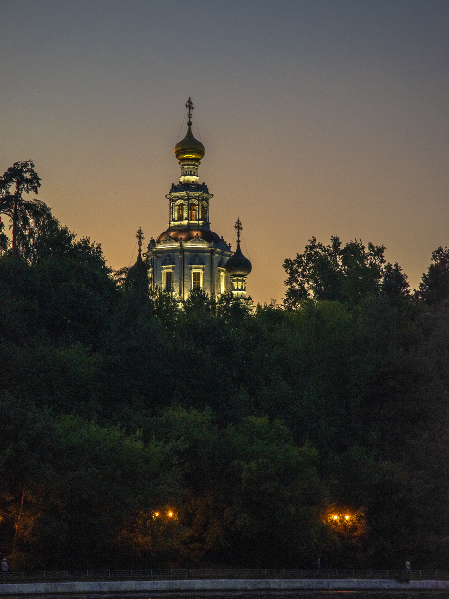 Звонница Троицкой церкви.