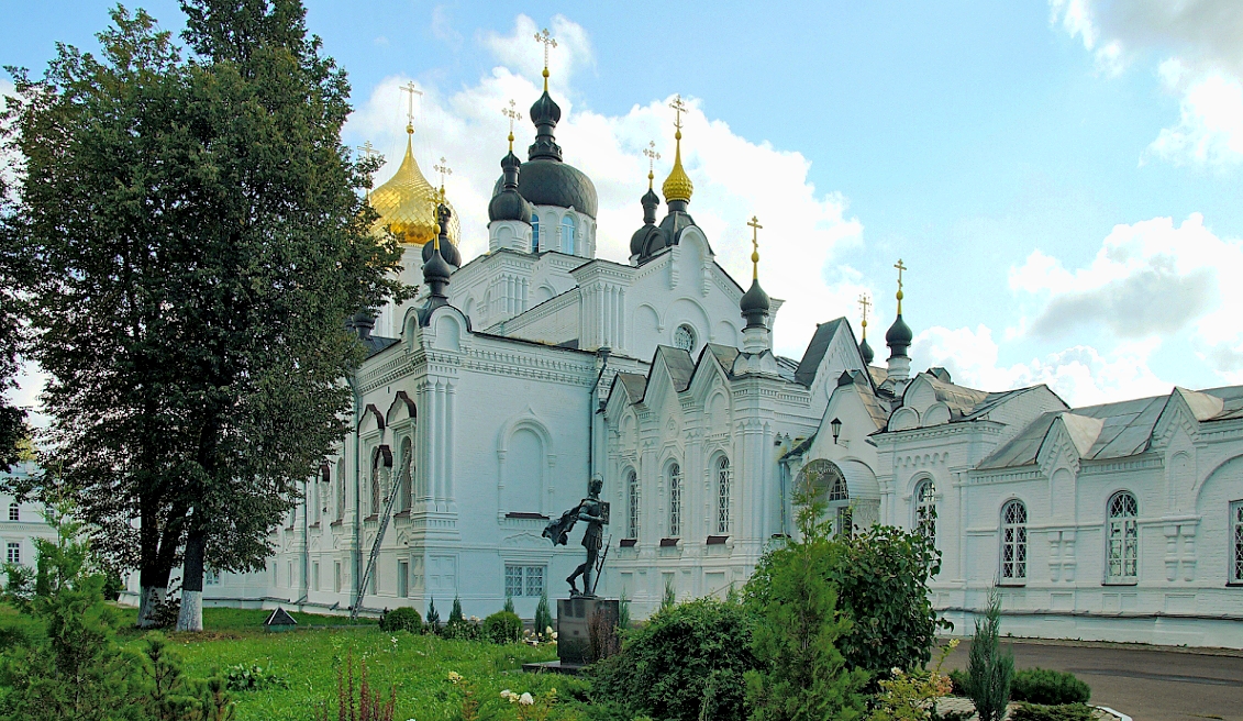 Кострома. Богоявленско-Анастасиин женский монастырь 