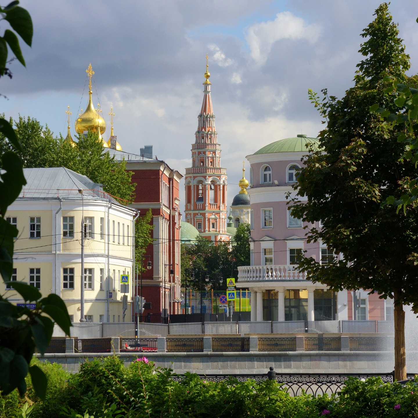 Старая Москва