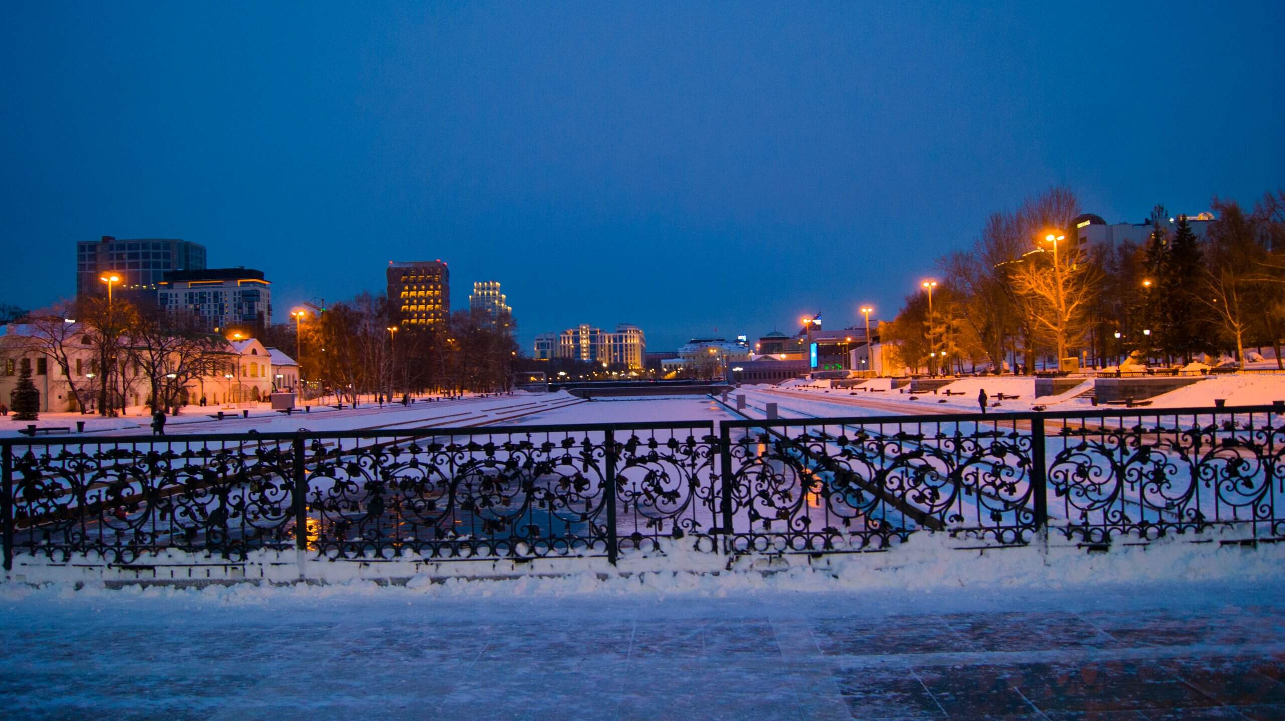 екб