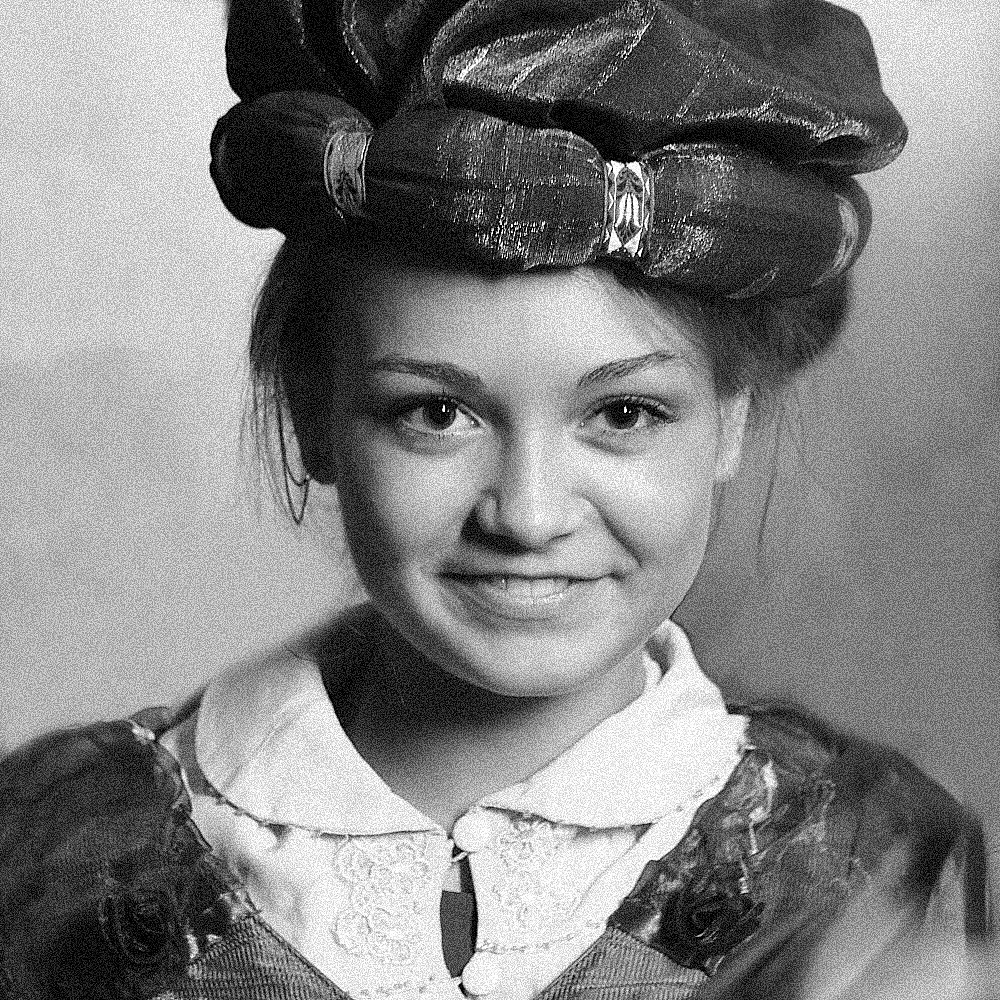 Актриса