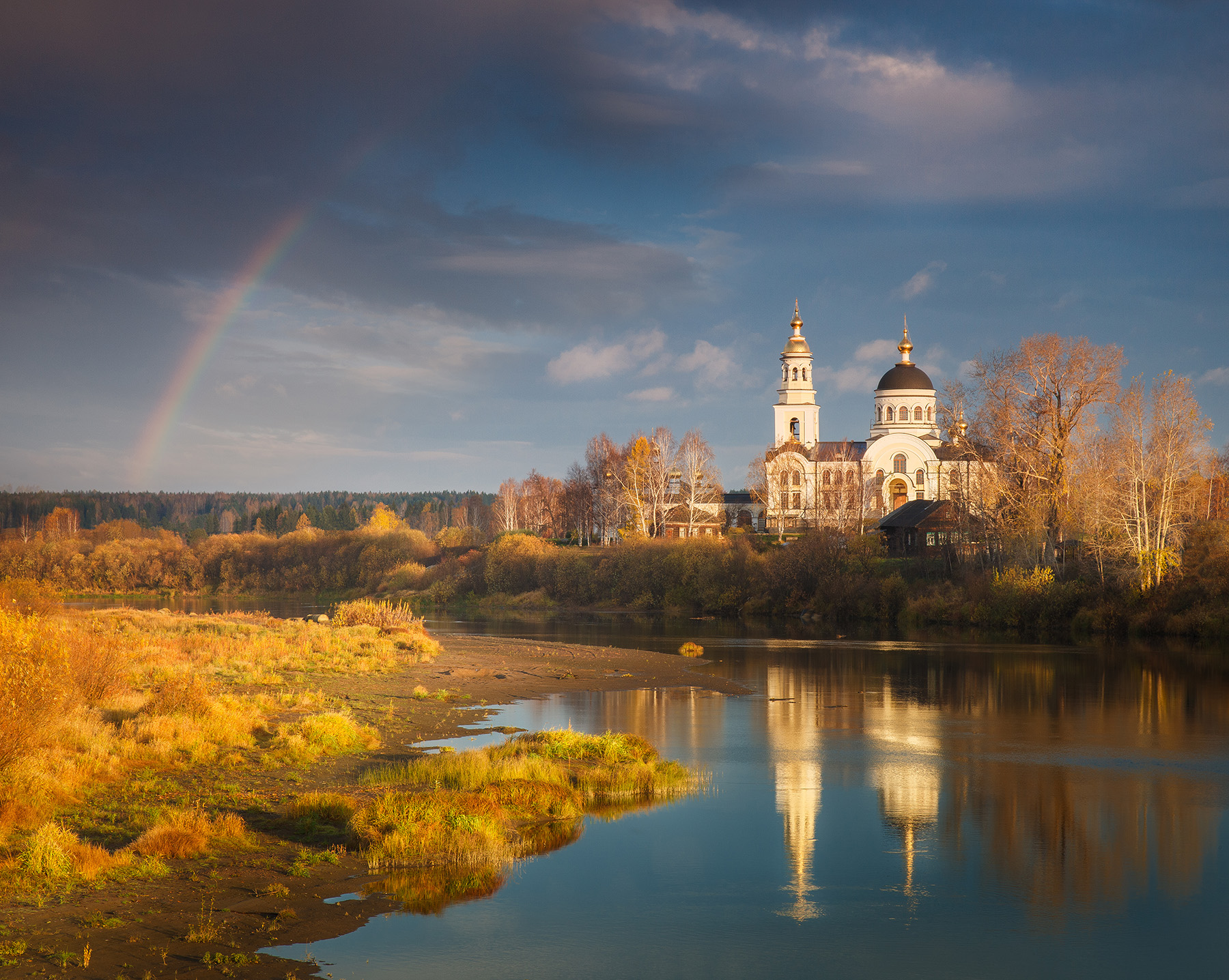 Белые Храмы