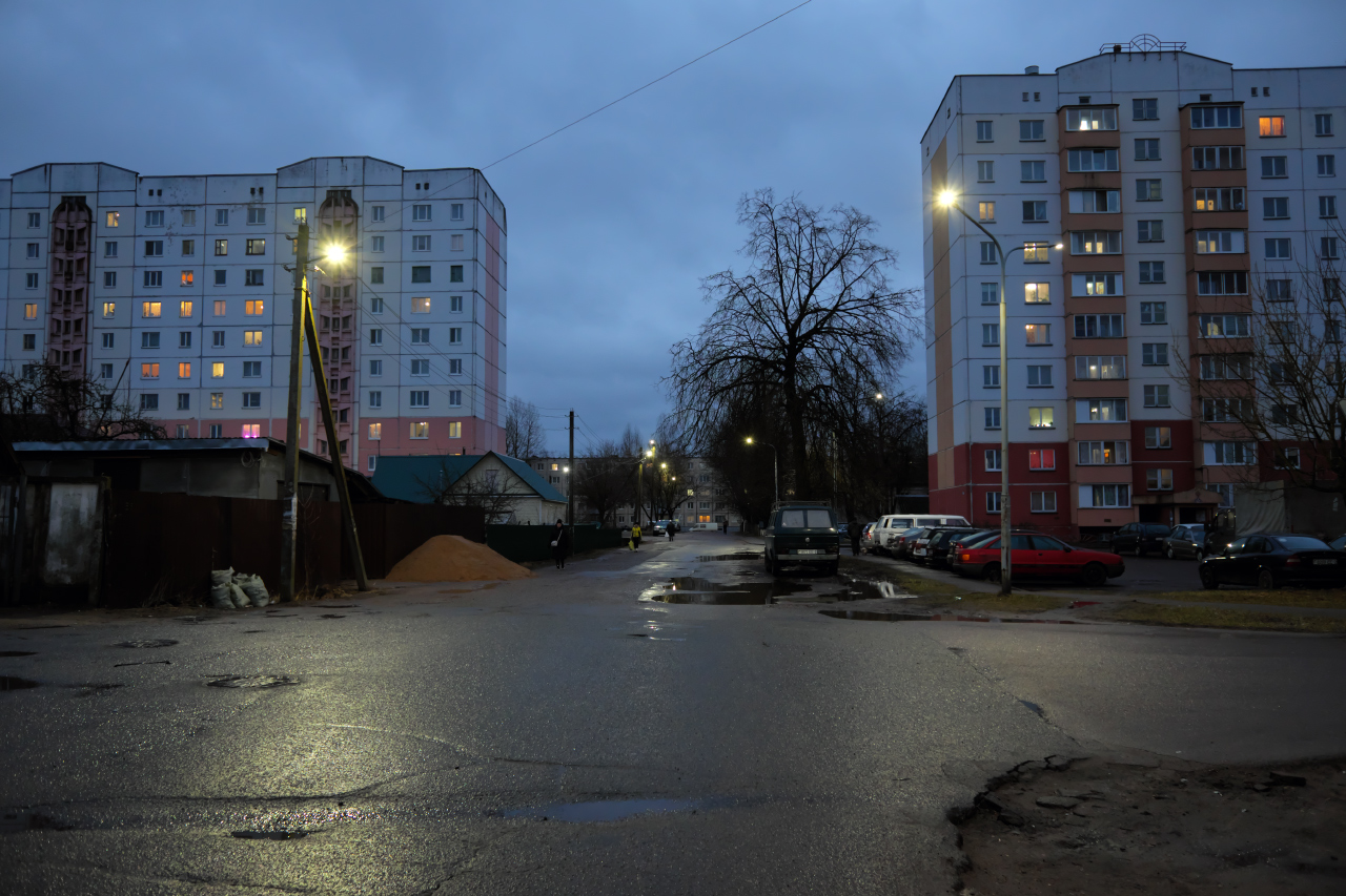 Сумерки на окраине
