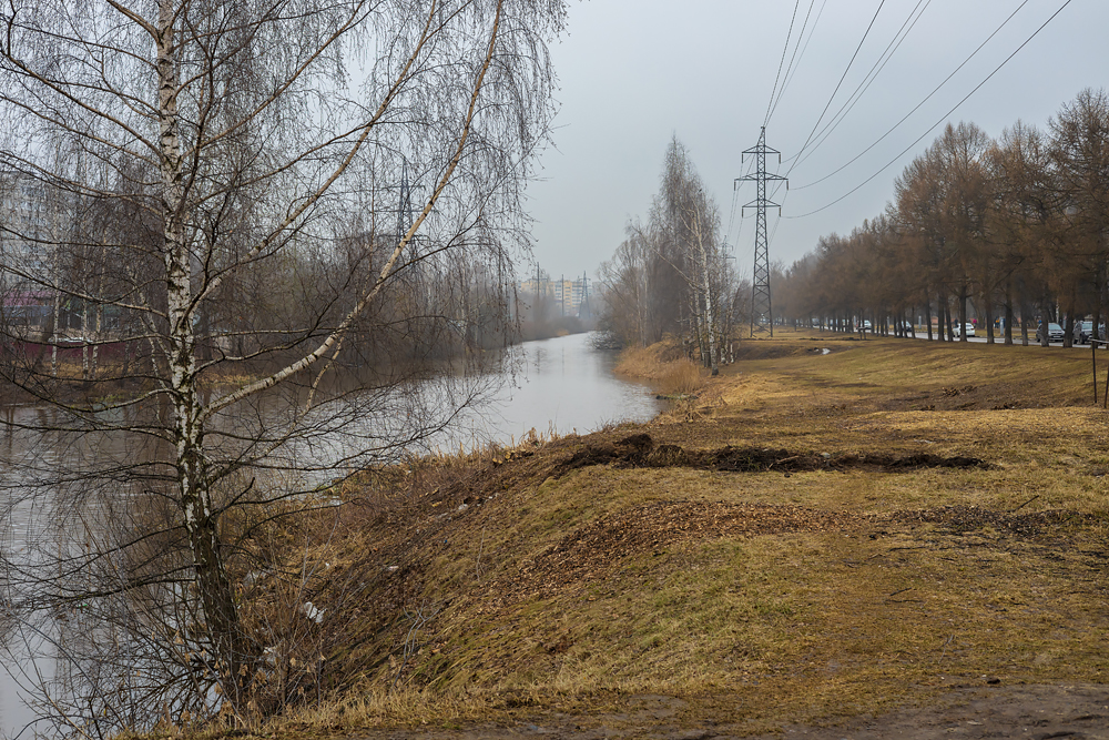 Март в городе