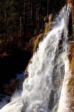 Камышлинский водопад