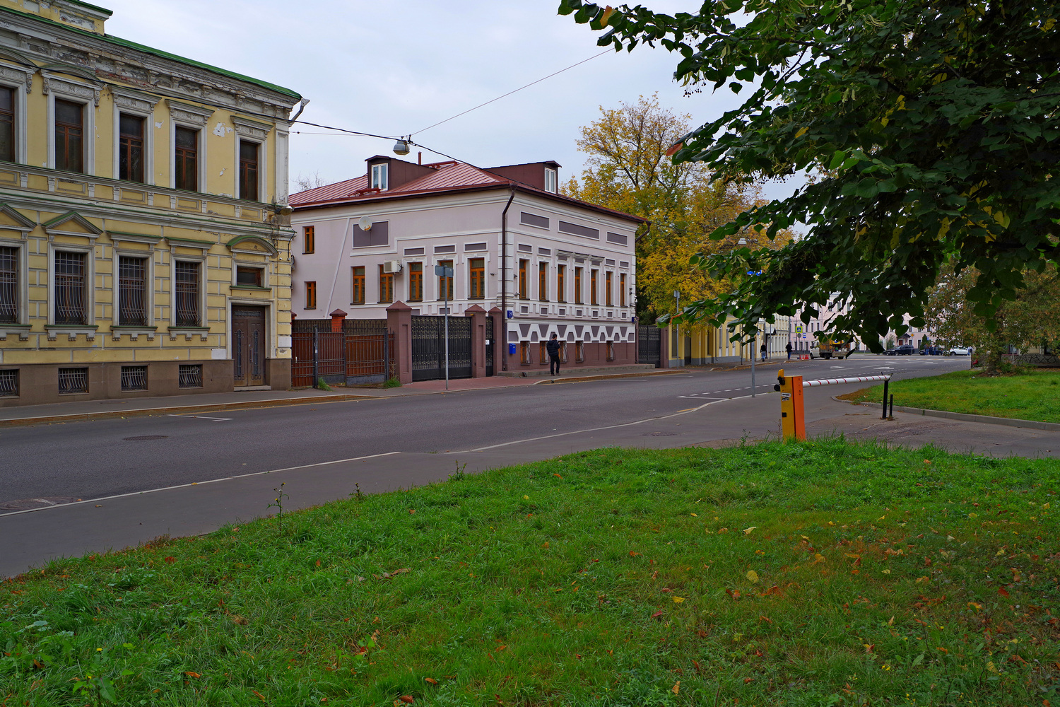 Товарищеский переулок
