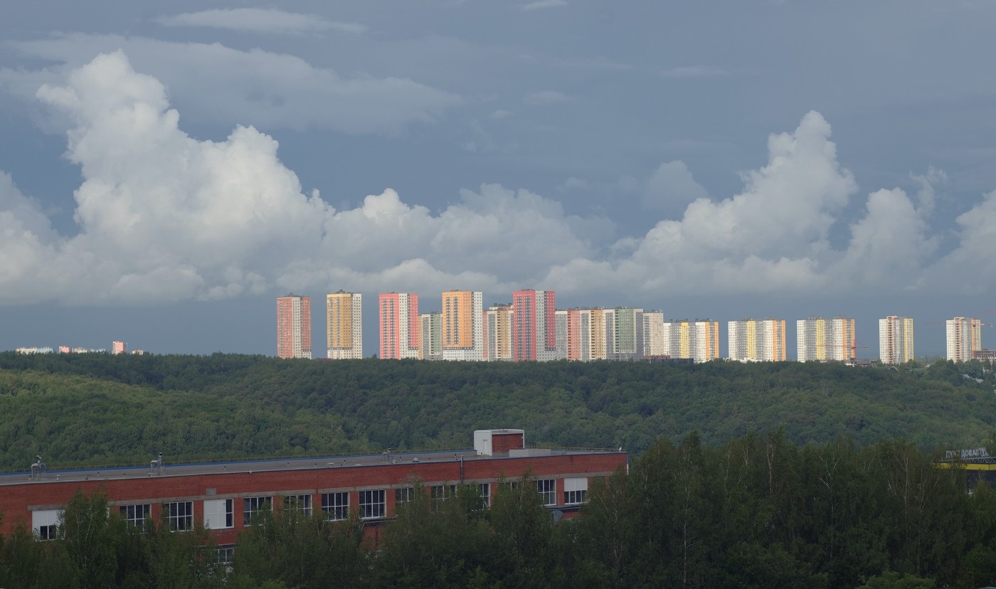 Из окна