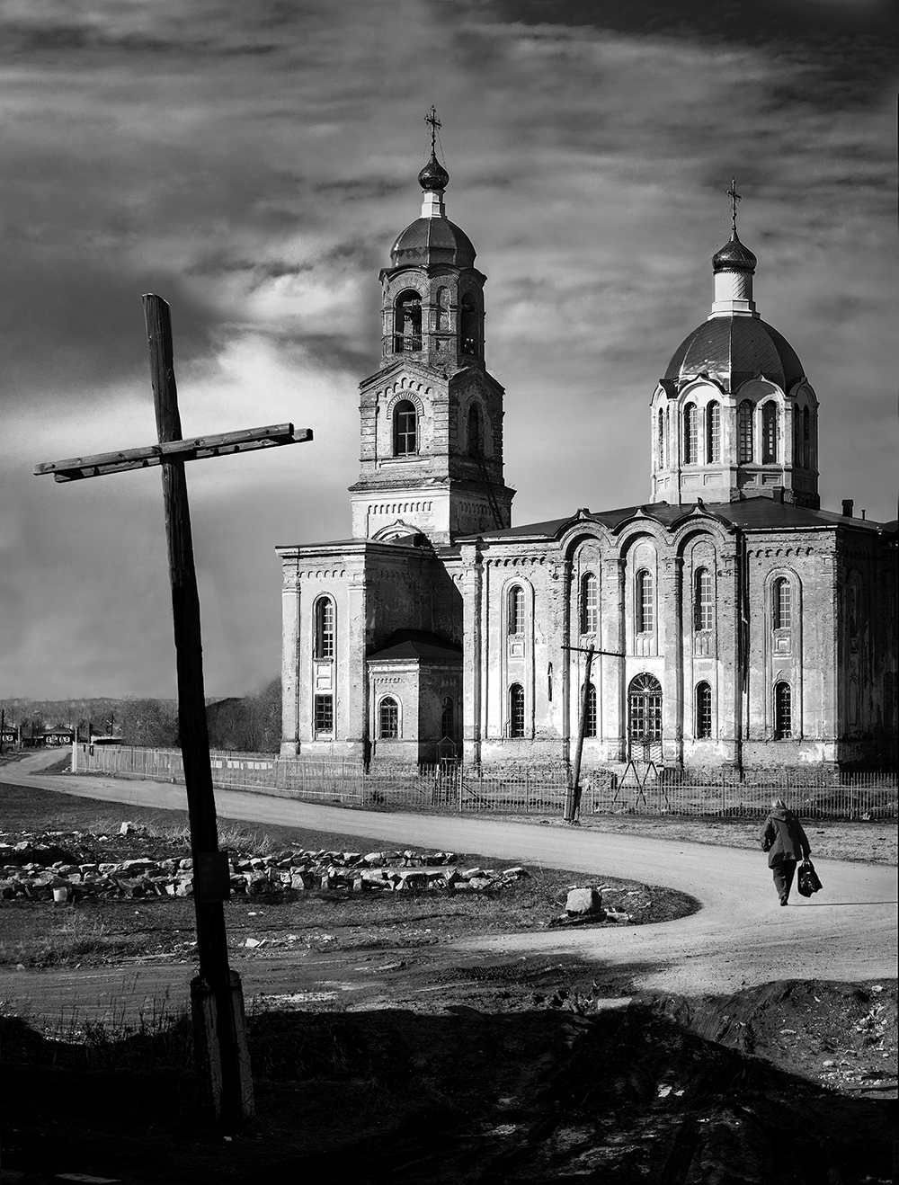 Храм Тихвинской иконы Божией Матери . с. Губернское , Челябинская область .