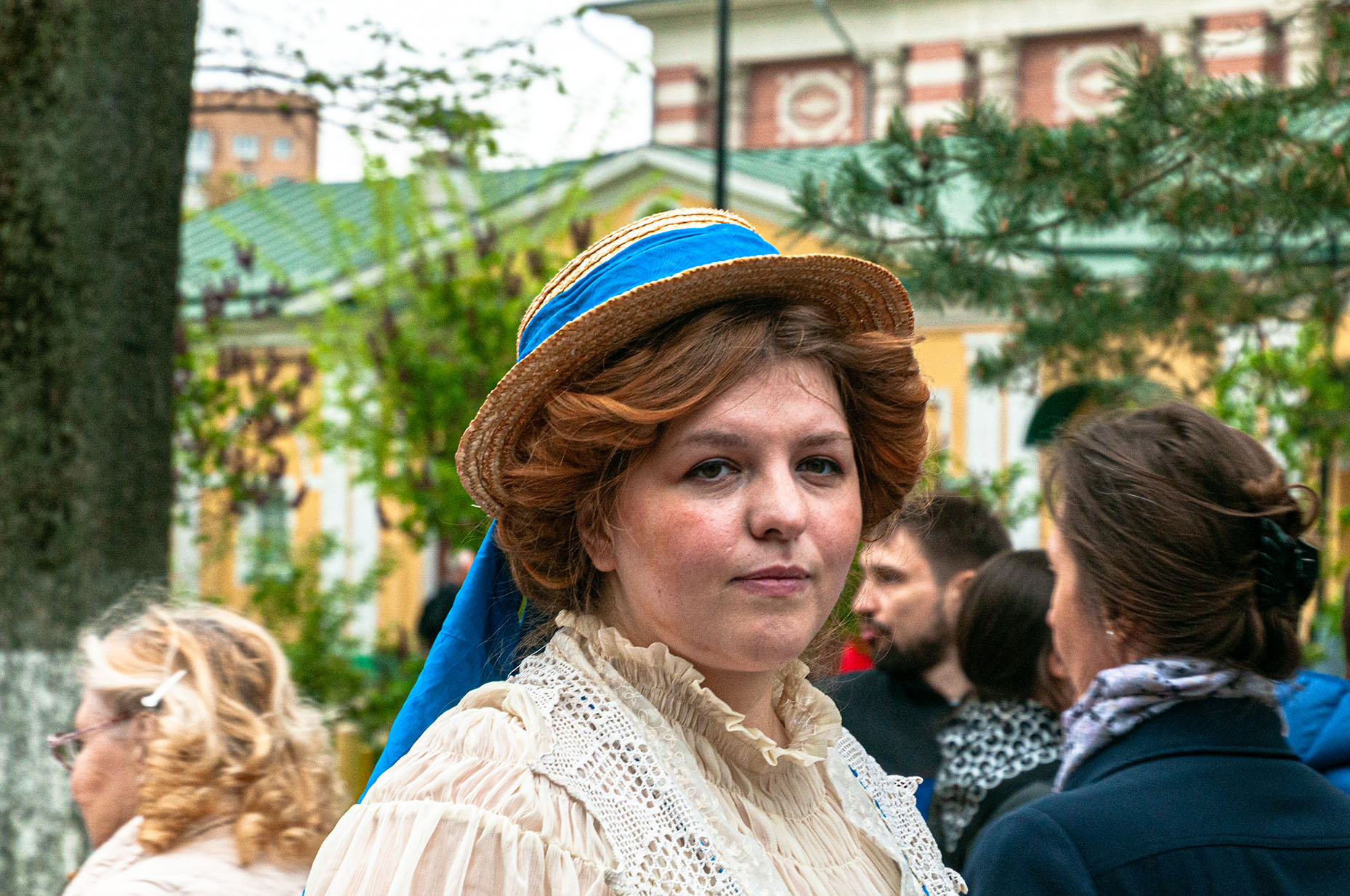 Незнакомка начала ХХ века.