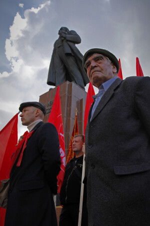 Беспокойные Сердца