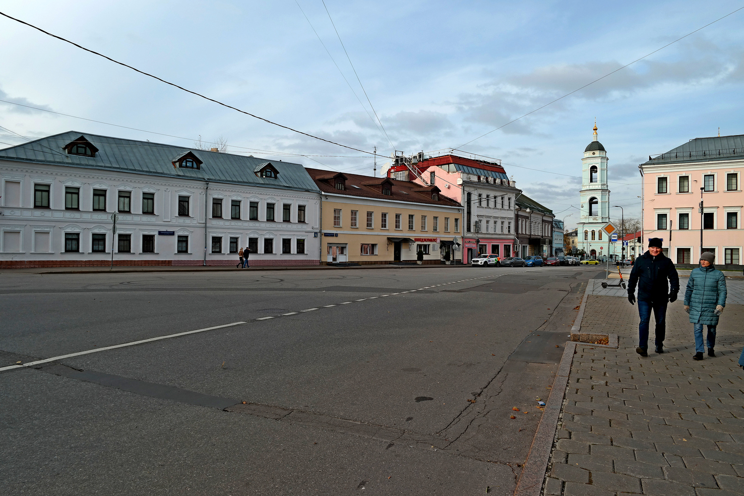 Добровольческая улица