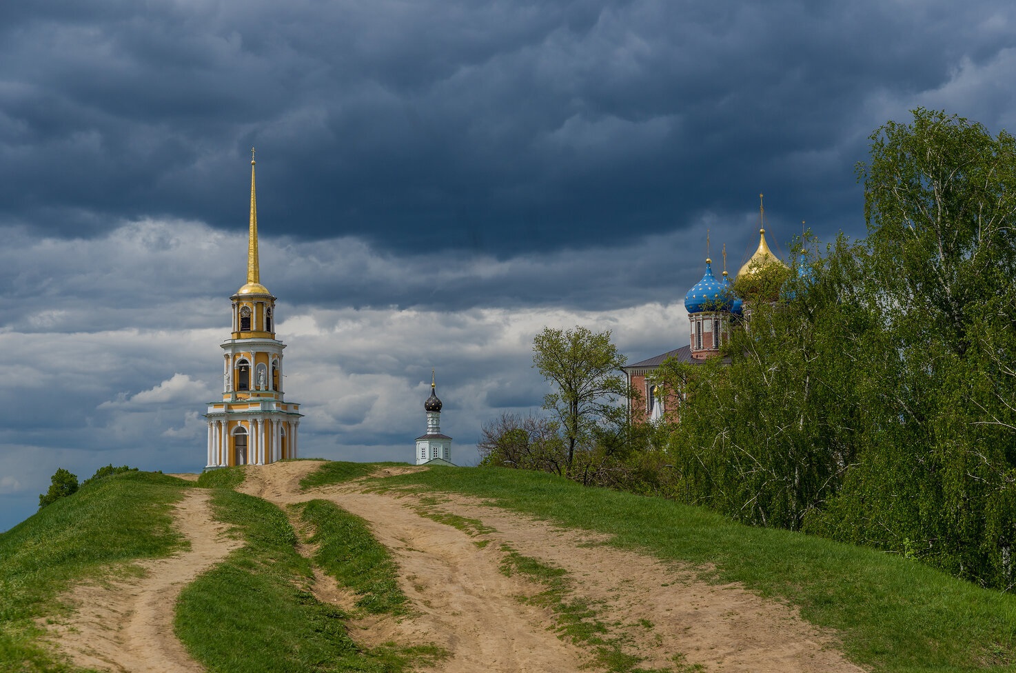 Вал Рязанского кремля