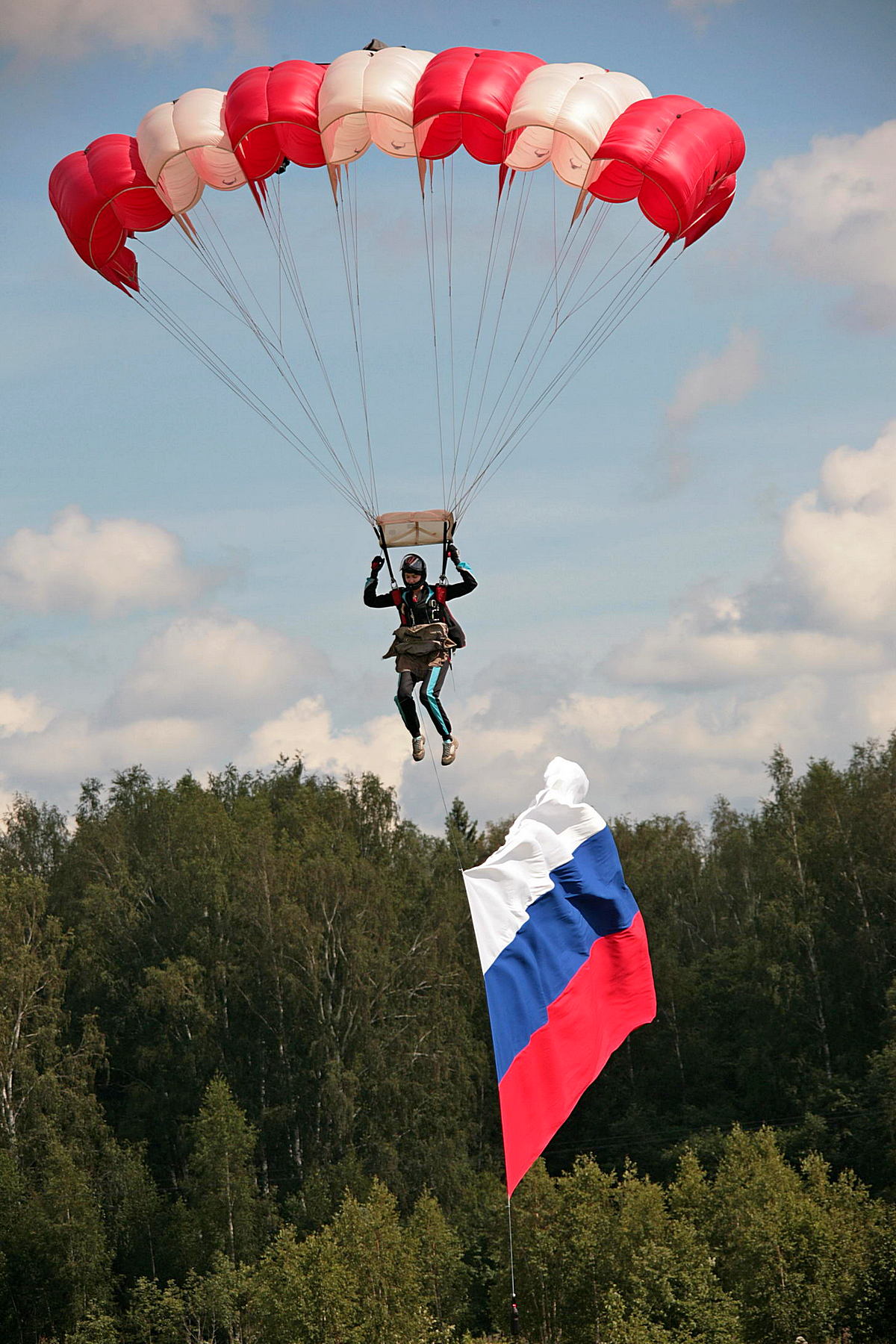 Парашютный спорт