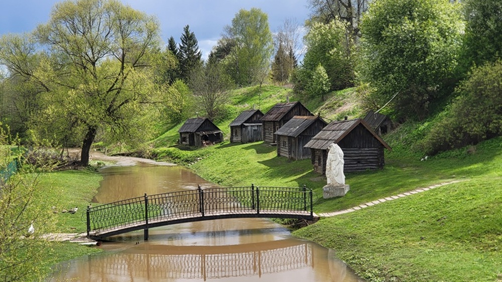 Село Вятское.