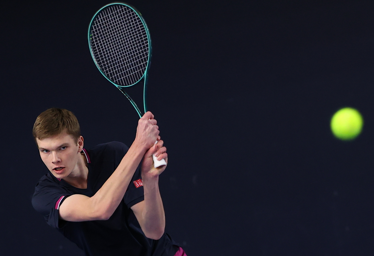 Backhand...