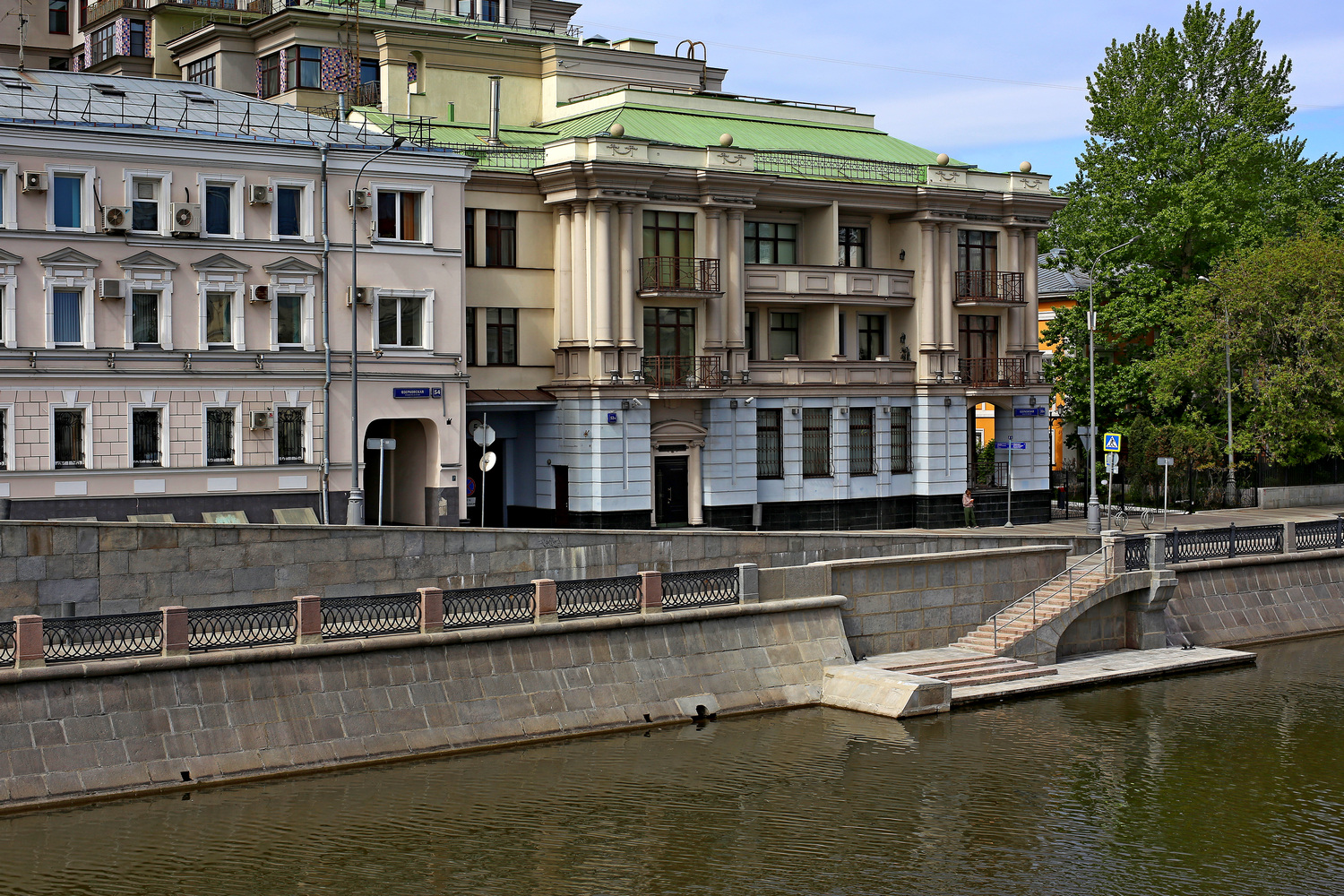 Озерковская набережная