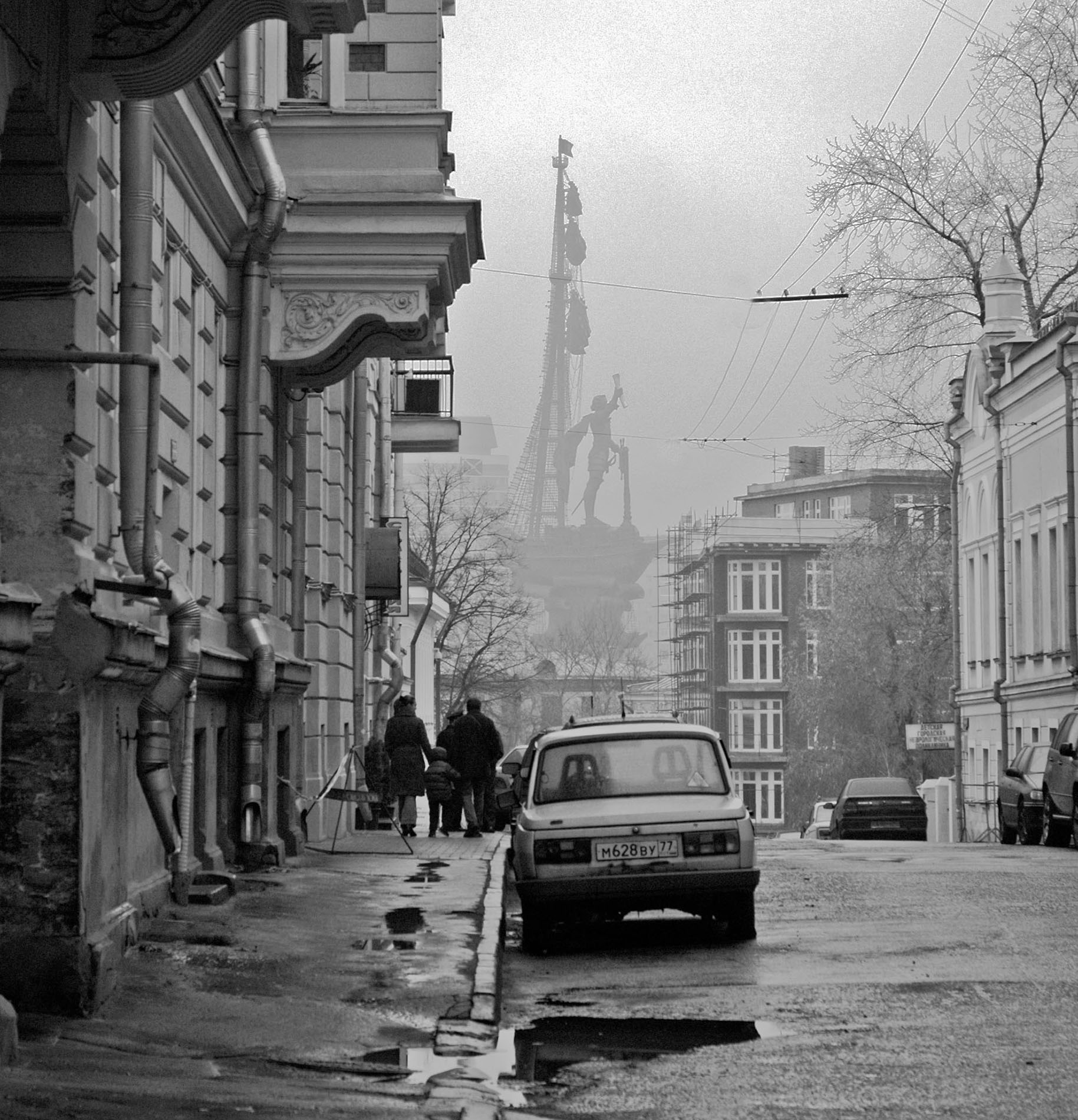 Призрак Церетели на Арбате.