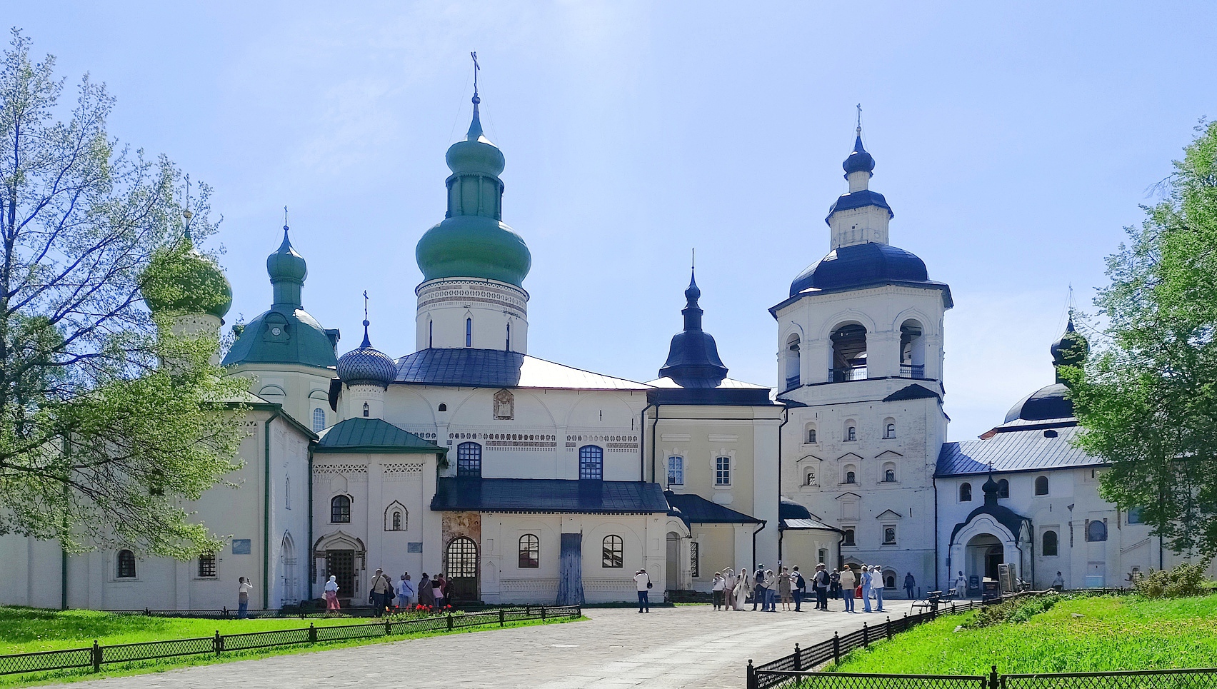 Церкви Кирилло-Белозерского монастыря