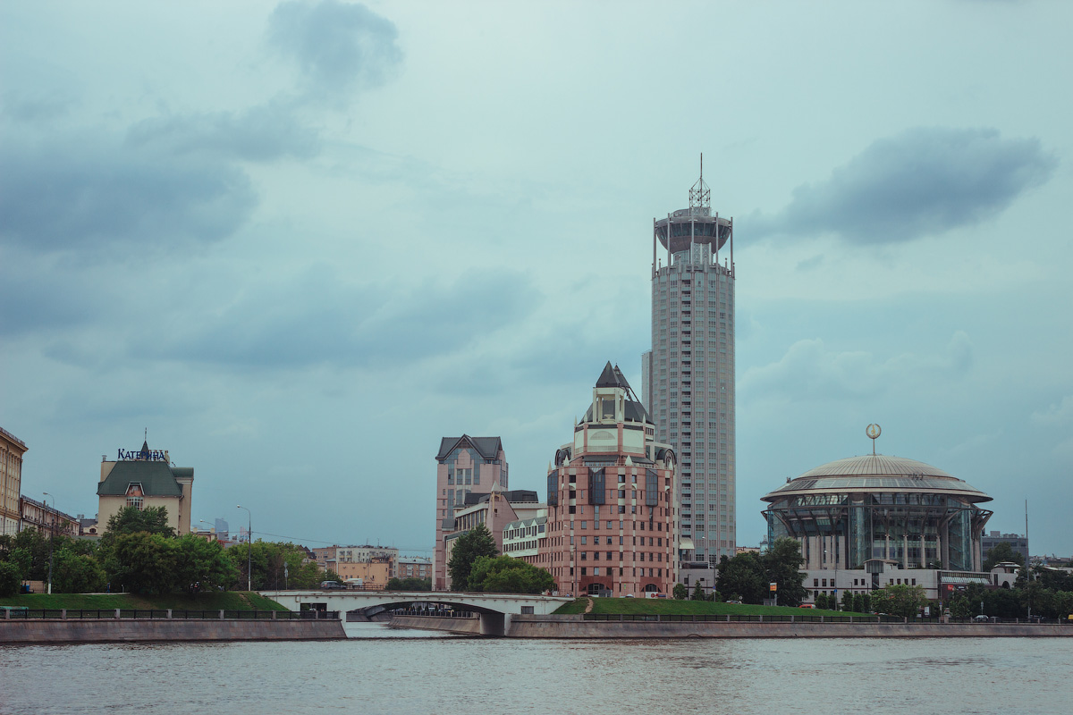 Космодамианская набережная, Москва
