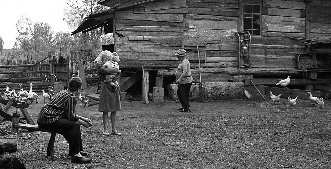 У дедушки в деревне. 1967 год.