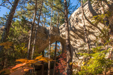 ,,дырявый грот,,.Крым